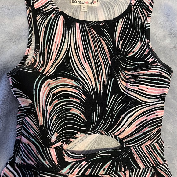 Patterned Mini Dress ✨ - Picture 2 of 3